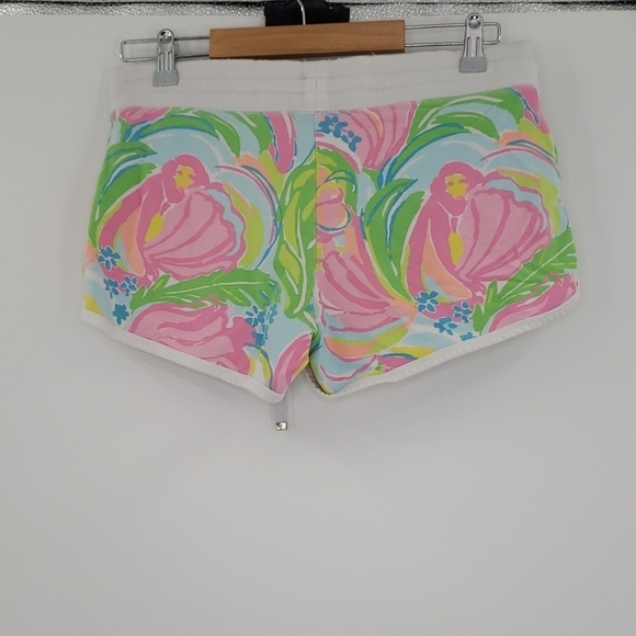 Lilly Pulitzer Summers Somewhere Jogger Shorts - Picture 3 of 7
